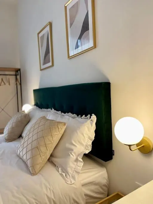 La Casa Di Ary Apartment Naples