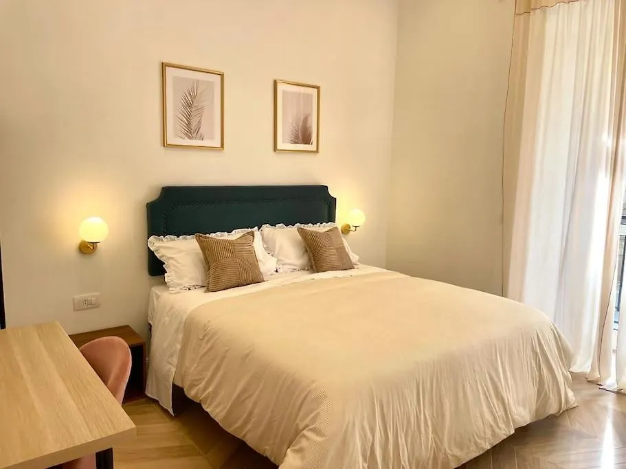 La Casa Di Ary Apartment Naples