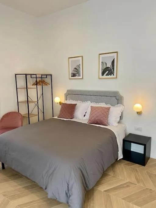 La Casa Di Ary Apartment Naples