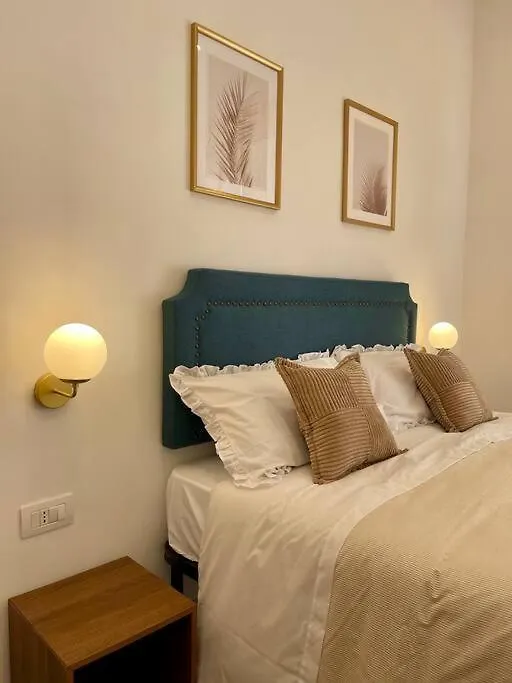 La Casa Di Ary Apartment Naples