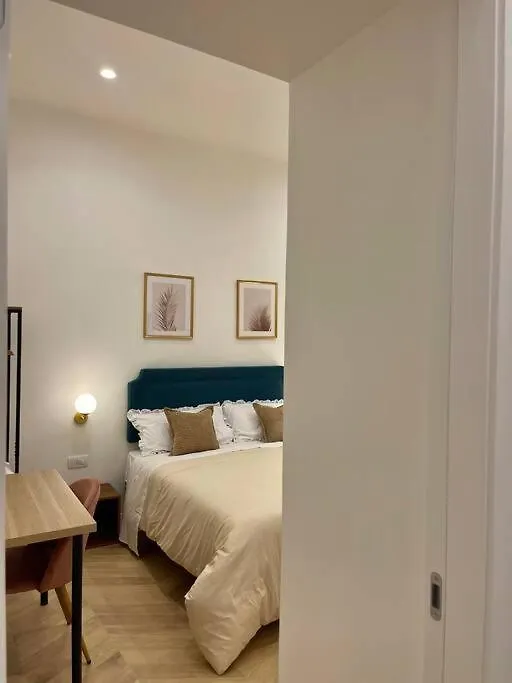 La Casa Di Ary Apartment Naples 0*,  Italy
